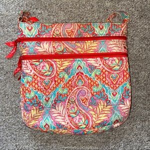 Vera Bradley Triple Zip Hipster
